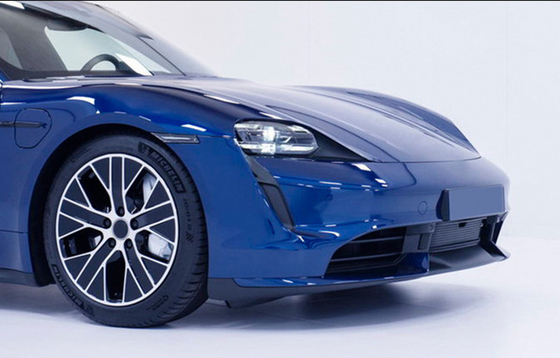O filme azul Slideable do envoltório do carro de Chrome mantém a pintura longe dos riscos e do desgaste