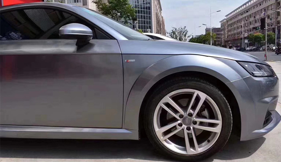 O titânio Grey Gloss Car Vinyl Wrap de aço aquece o brilho ativado Grey Vinyl Wrap metálico