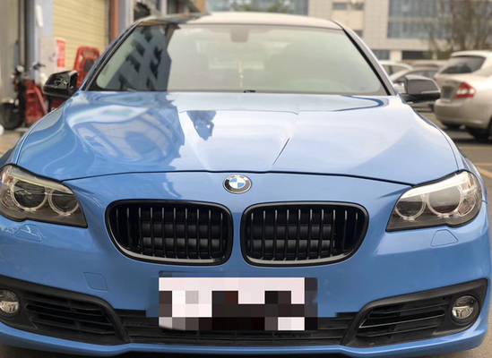 Veículo de alto brilho de superfície liso do envoltório do carro que envolve Abu Dhabi Blue